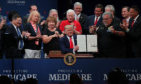 Trump ký sắc lệnh hành pháp cải thiện Medicare
