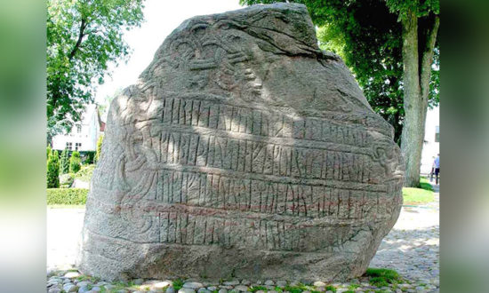 Futhark: Bảng chữ cái cổ huyền bí của Bắc Âu