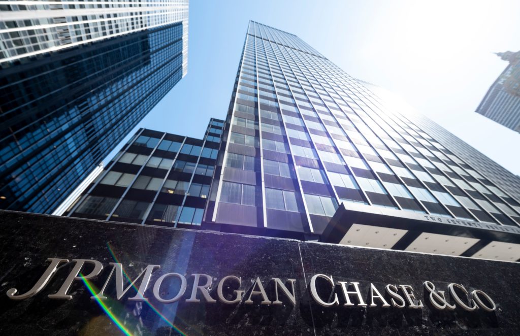 PNC và JPMorgan Chase là hai nhà thầu lọt chung kết vụ mua lại First Republic Bank