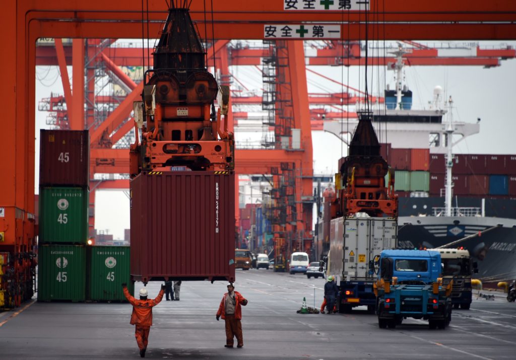 Kim ngạch xuất khẩu Nhật Bản giảm 12 tháng liên tiếp