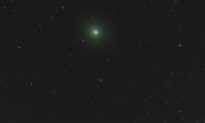 Lần đầu tiên NASA chụp được sao chổi tự nhiên phát nổ