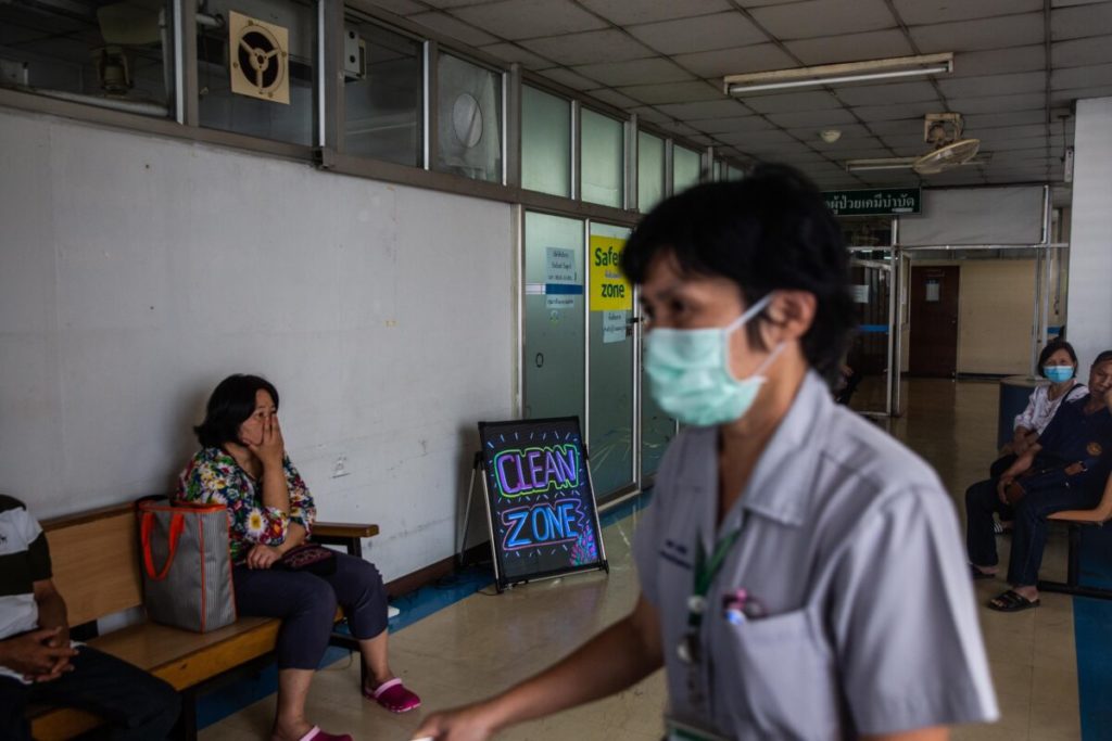 Thái Lan: Một phụ nữ Trung Quốc bị cách ly do nhiễm loại virus bí ẩn