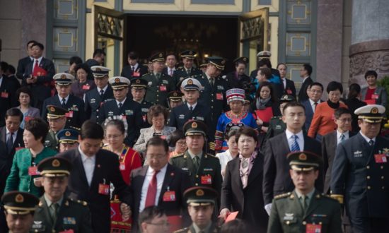 Trung Quốc bãi nhiệm các quan chức trong hàng ngũ Đảng giữa tâm dịch COVID-19