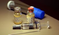 Nên hay không nên tiêm virus Vũ Hán để thử nghiệm vaccine?