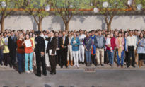 Giải vàng Cuộc thi Vẽ tranh Quốc tế: Bức tranh về cuộc đàn áp của ĐCSTQ ngày 25/4/1999