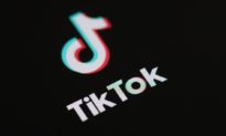 TikTok kiểm duyệt một tài khoản sinh viên vì chế nhạo quốc ca Trung Quốc