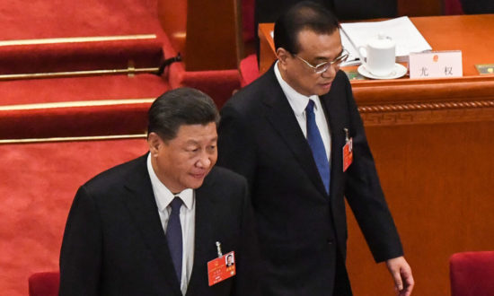 ‘Cuộc họp 100.000 người’ của chính quyền Trung Quốc tiết lộ nền kinh tế đang khó khăn chồng chất