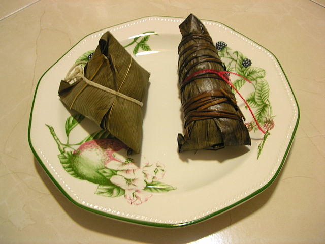 Bánh tro - món ăn không thể thiếu trong dịp tết Đoan Ngọ.