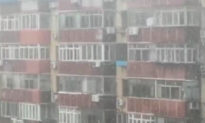 Bắc Kinh: Tháng 6 âm lịch tuyết rơi, cư dân mạng nói 'Tất có kỳ oan'