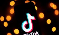 TikTok có thể là 'dịch vụ thu thập dữ liệu được ngụy trang thành phương tiện truyền thông xã hội', theo thượng nghị sĩ Úc