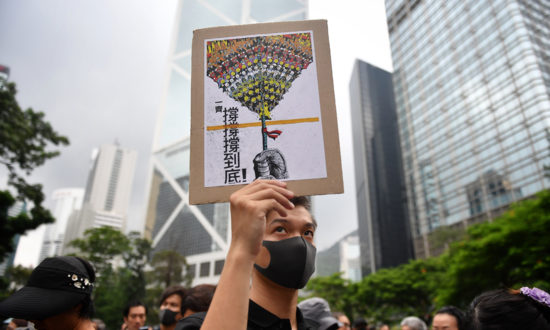 “Thảm họa toàn cầu”: Các viện chính sách từ 39 quốc gia trên thế giới lên án luật an ninh Hong Kong, kêu gọi phản ứng quốc tế
