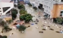 Thành phố thất thủ: Nhiều nơi ở Hồ Bắc ngập lụt nghi do chính quyền 'lén lút xả lũ trong đêm'
