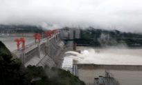 Tài liệu nội bộ Giang Tô tiết lộ lưu lượng nước sông Dương Tử tăng vọt, trong 19 giây có thể đổ đầy sông Hào