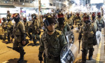 Cảnh sát Hong Kong bắt giữ 289 người biểu tình phản đối hoãn bầu cử