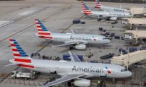 Hãng hàng không Mỹ bị chỉ trích vì yêu cầu nhân viên ủng hộ Black Lives Matter