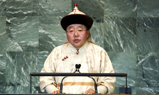 Cựu tổng thống Mông Cổ gửi thư cho ông Tập, nhưng bị Đại sứ quán Trung Quốc trả lại