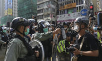 Phóng viên ảnh, nghề nguy hiểm đến sinh mệnh ở Hong Kong