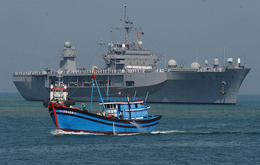 Báo Trung Quốc nói Việt Nam trang bị vũ khí cho tàu cá ở Biển Đông