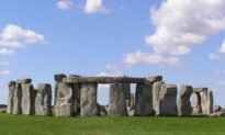 Vòng tròn đá bí ẩn xây dựng từ 4000 năm trước có tác dụng âm thanh 'như rạp chiếu phim hiện đại' 