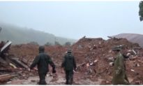 Tìm thấy thi thể thứ 15 và 16 trong vụ sạt lở núi vùi lấp 22 cán bộ ở Quảng Trị