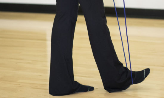 Nhảy dây sai cách có thể gây chấn thương và chân bị "bắp chuối" - Tập đúng cách thế nào?