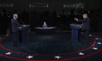 Cuộc tranh luận đầu tiên: Tổng thống Trump bị người dẫn chương trình ngắt lời liên tục so với Joe Biden