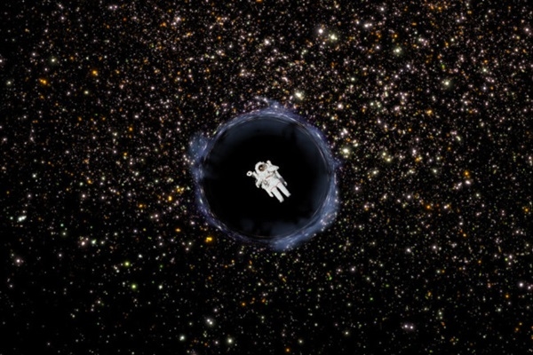 Hố đen già nhất vũ trụ vẫn hoạt động
