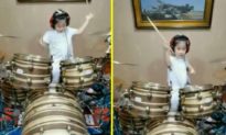 Clip bé gái 5 tuổi chơi trống chuyên nghiệp khiến dân mạng “dậy sóng”