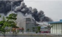 Cháy lớn trong Khu công nghiệp ở TP. HCM, hàng trăm công nhân tháo chạy