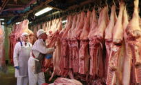 'Dính đòn' công ty Trung Quốc, doanh nghiệp chế biến thịt lợn lớn nhất thế giới sụp đổ