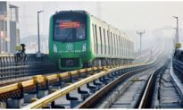 Tuyến metro Cát Linh - Hà Đông cho hành khách mang xe đạp gấp lên tàu