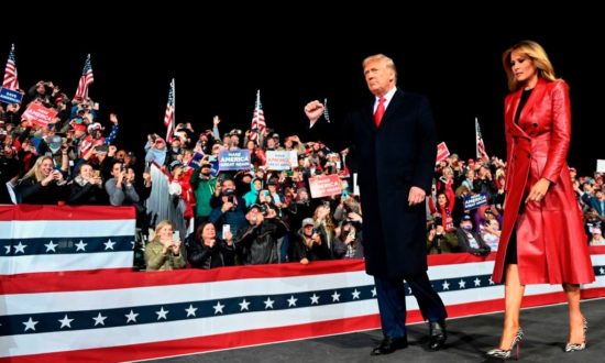 Tổng thống Trump phát biểu tại bang Georgia, người ủng hộ hô vang: '4 năm nữa'