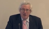 Cựu thẩm phán của Tối cao Pháp viện Anh: Phong tỏa là ‘Vô dụng’, ‘Vô đạo đức’