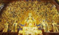 Phát hiện ngăn hầm bí mật bên trong tượng đá Phật Bà Quán Âm Nghìn tay, hé lộ lịch sử 800 năm trước