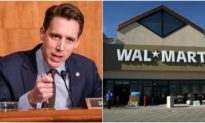 ‘Đòn tấn công’ Walmart của Hawley, sau khi công ty này gọi ông là ‘kẻ thất bại nặng nề’ vì đã phản đối bầu cử gian lận