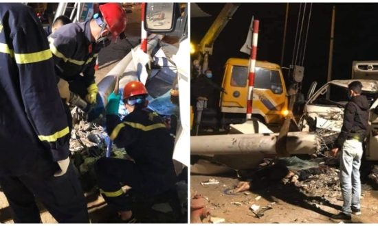Xe tải đâm văng xe máy làm gãy cột điện, 3 người ở Nghệ An tử vong