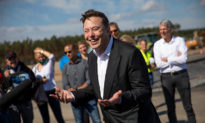 Tỷ phú Elon Musk đề xuất ‘một cuộc chuyện trò’ với Tổng thống Nga Putin