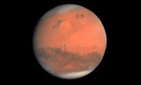 Sao Hỏa có thể ẩn chứa đại dương nước bên dưới lớp vỏ