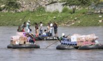 Mexico triển khai 8700 quân để giúp giải quyết cuộc khủng hoảng biên giới Mỹ-Mexico