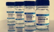 Cứ 4 người thì có 1 người gặp các tác dụng phụ toàn thân từ vắc-xin COVID-19, nghiên cứu