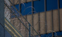 255 tù nhân nam chuyển giới tại California đã yêu cầu được chuyển đến trại giam dành cho nữ giới