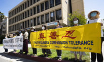 Biểu tình trước lãnh sứ quán Trung Quốc tại Los Angeles kêu gọi ngừng chiến dịch vu khống tại Hong Kong