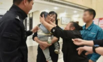 Trung Quốc: Cha bán con ruột rồi đi du lịch với vợ mới
