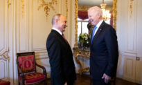Nga: Biden và Putin chuẩn bị đàm phán tuần này giữa căng thẳng vì Ukraine