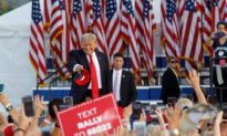 Cựu TT Trump: 'Chiến thắng lớn' vào năm 2022 phải dành cho đảng Cộng hòa chứ không phải 'RINO'