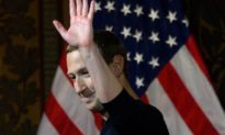 Nhà làm phim lịch sử Mỹ: Mark Zuckerberg là 'kẻ thù của nước Mỹ'