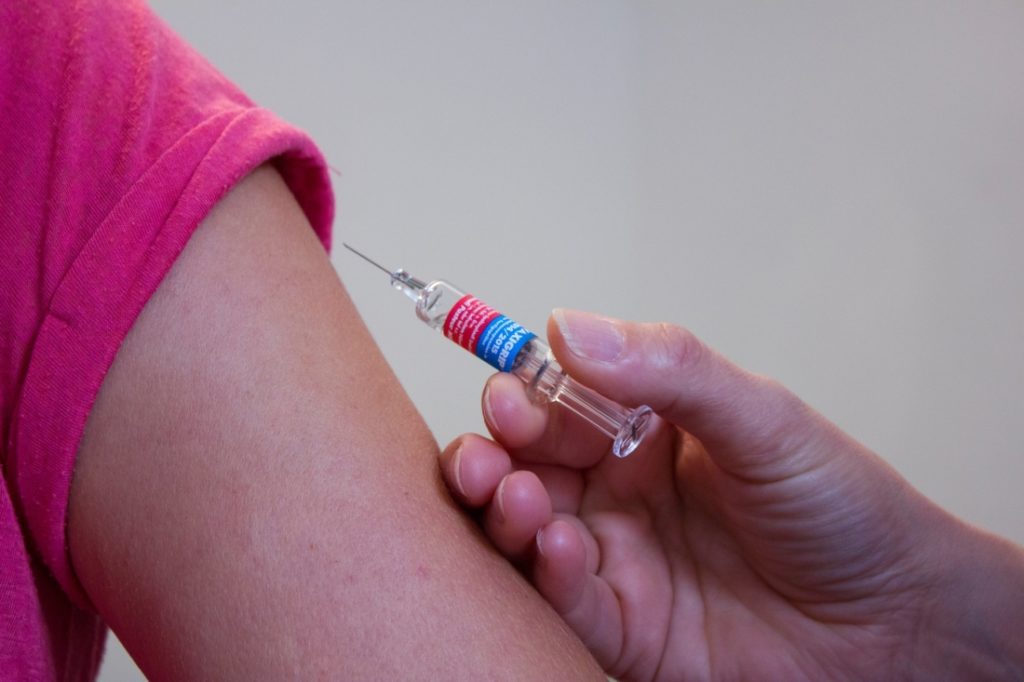 Biến thể Delta có gây nguy hiểm cho người đã tiêm vaccine Covid-19?