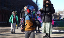 Chicago - Mỹ: Học sinh lớp 5 được sử dụng bao cao su miễn phí