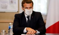 Pháp: Yêu cầu tất cả nhân viên y tế tiêm vaccine trước tháng 9, nếu không sẽ ngừng phát lương