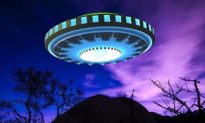 Người đàn ông từng bị người ngoài hành tinh bắt cóc không hài lòng với báo cáo của Lầu Năm Góc về UFO